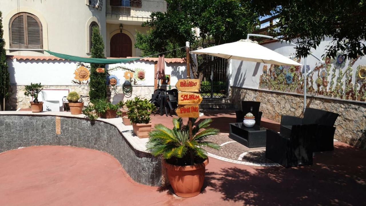 Tabor 1 Garden & Parking Apartment Naples Exterior photo